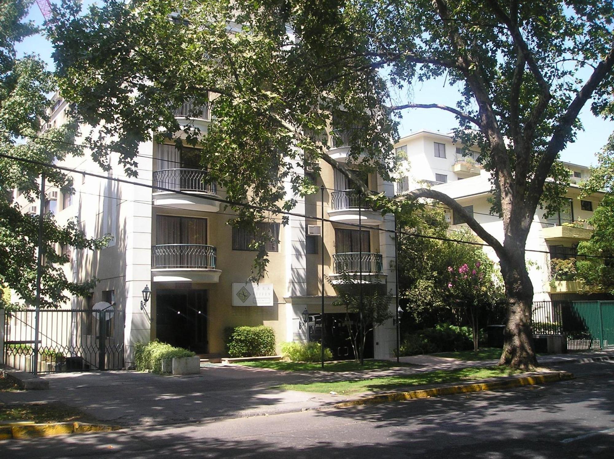 Park Plaza Apartments, Santiago